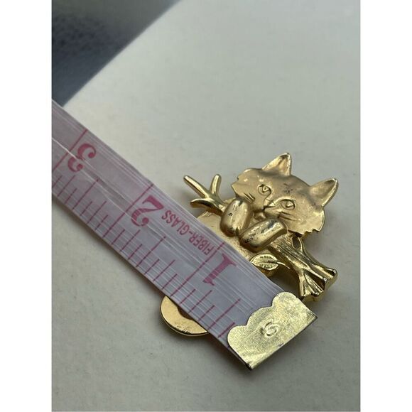 Vintage  kitty Hanging from Branch brooch. - Picture 5 of 6